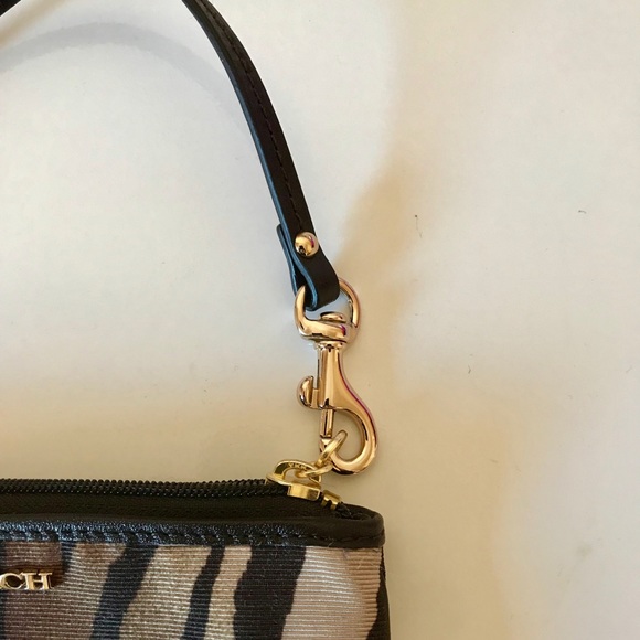 NWOT Coach Brown Zebra Wristlet - Picture 2 of 7